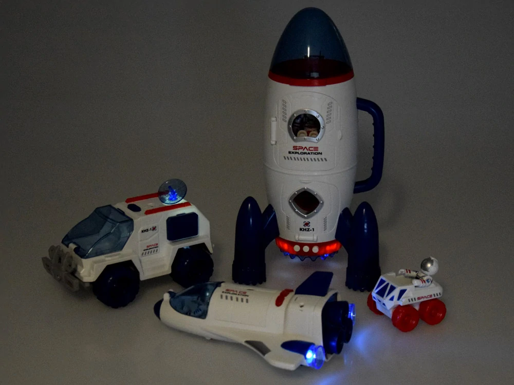 JOKO Sada Vesmírna Raketová Základňa, Raketa s Astronautami, auto, so svetlom a zvukom