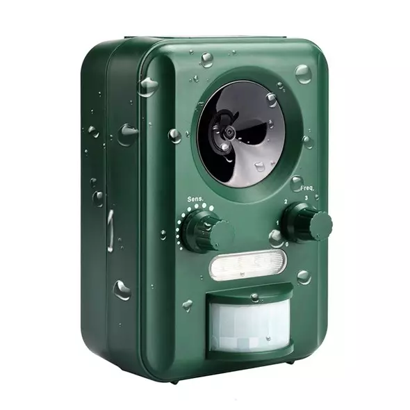 Tipa, Solárny odpudzovač MULTI PLUS AN-B030