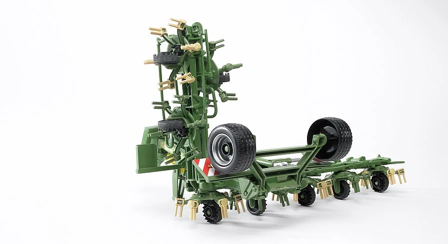 Bruder, Rotačný obracač Krone KWT 8.82, 1:16
