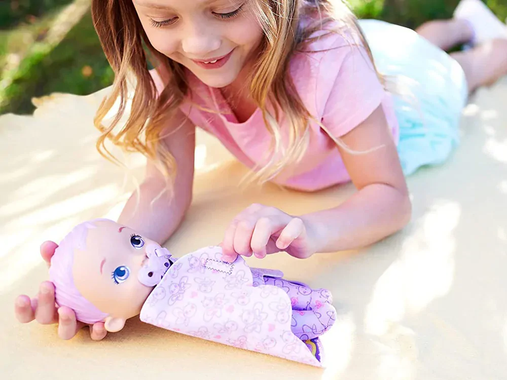 Mattel My Garden Baby Moje Prvé Bábätko – Fialový Motýľ + obal Kolíska