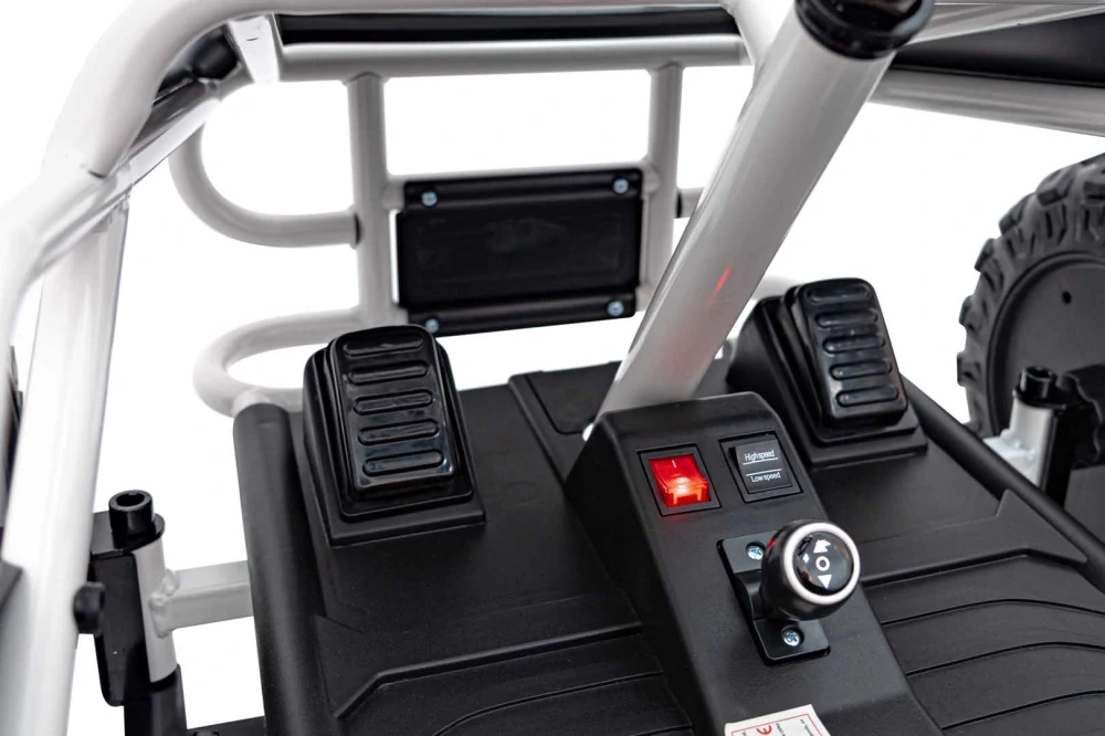 JOKO Elektrické Autíčko Sport 5, penové kolesá, kožené sedadlo, 2x100W, nosnosť 60kg, čierna