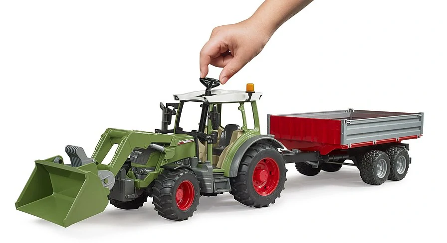 Bruder, Traktor Fendt Vario 211 s čelným nakladačom a sklápacím prívesom, 1:16