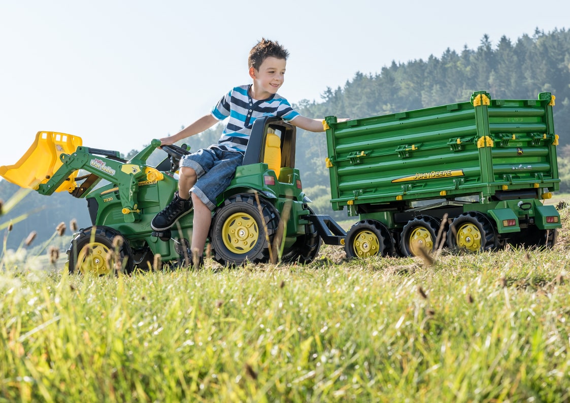 Rolly Toys Príves - RollyMulti Trailer John Deere trojnápravový, vyklápací z 3 strán, zelený
